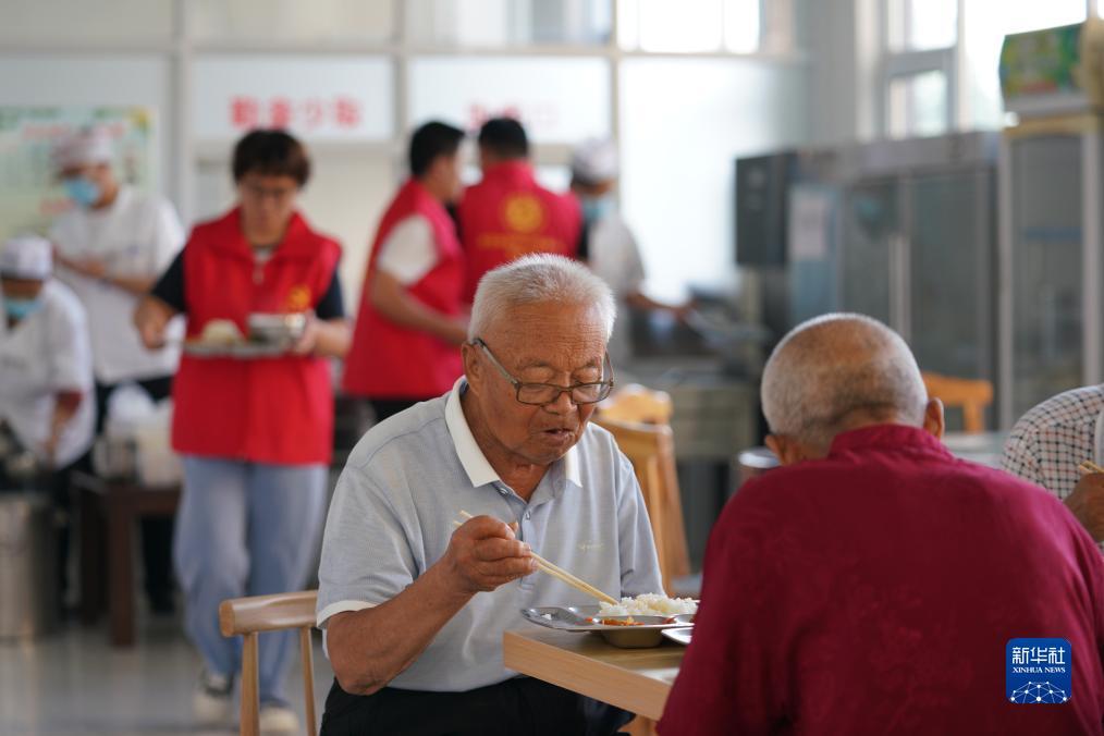 希尔顿游戏糖果